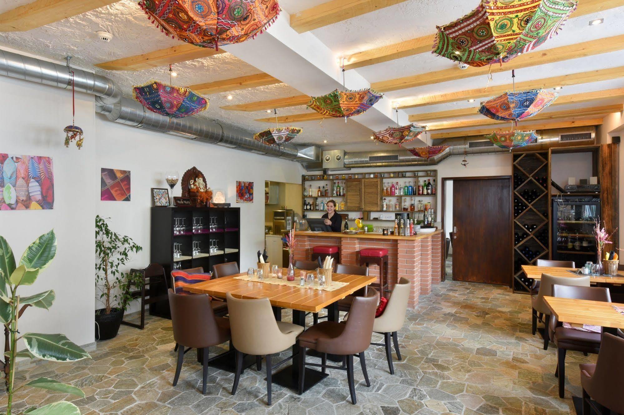 Hotel Central